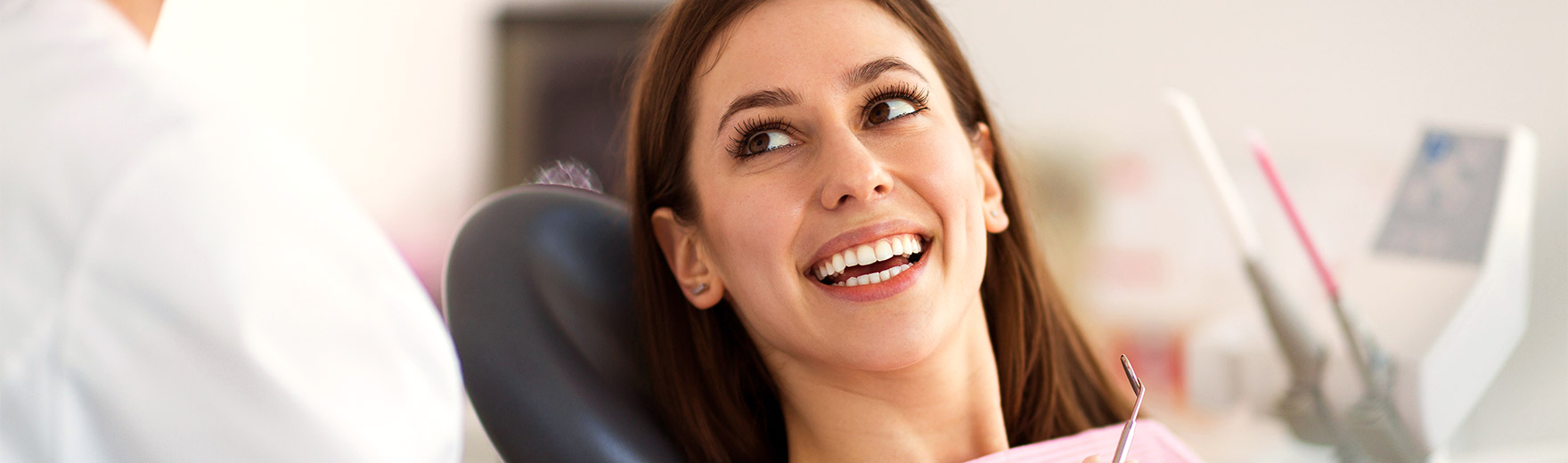Schöne Zähne für Lünen, Derne: Bleaching, Veneers, Zahnersatz